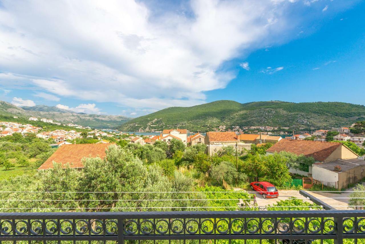 Tranquility And Nature In 4 Bedroom With Sea View Mokošica Exterior foto