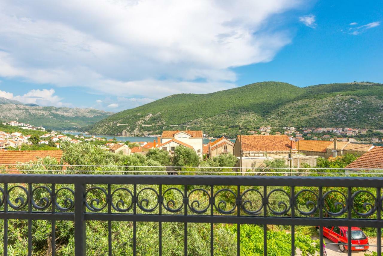 Tranquility And Nature In 4 Bedroom With Sea View Mokošica Exterior foto